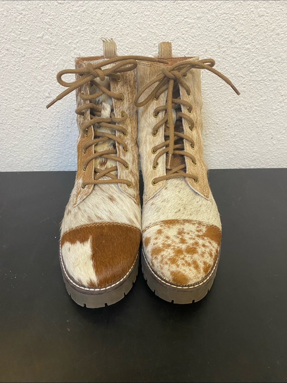 HELIUM BOOTS  by Myra